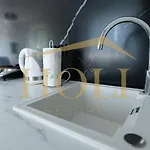 Holi سيروتك